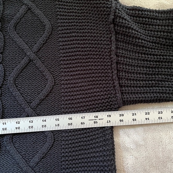 FREE PEOPLE Dream Cable Crew Sweater XS Fisherman Chunky Knit Comfy Cozy Soft - Picture 11 of 14